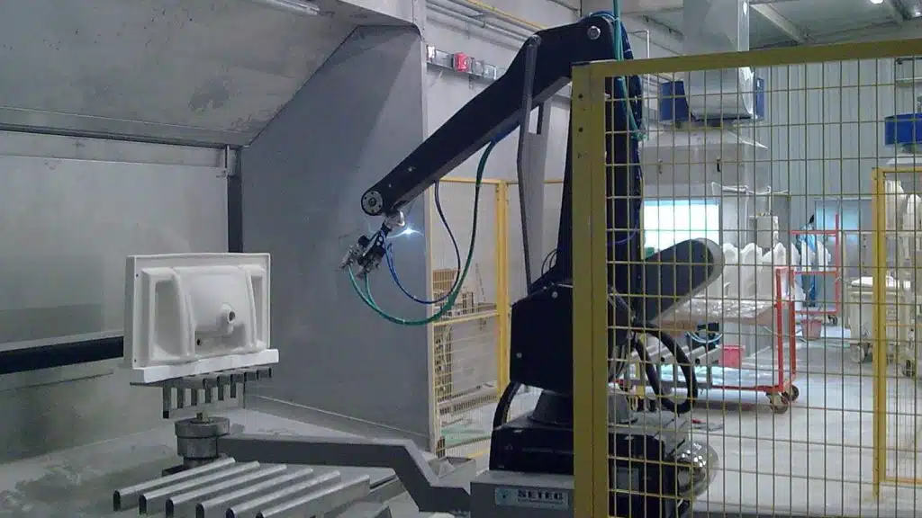 ربات لعابکاری