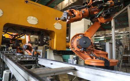 تامین ربات صنعتی